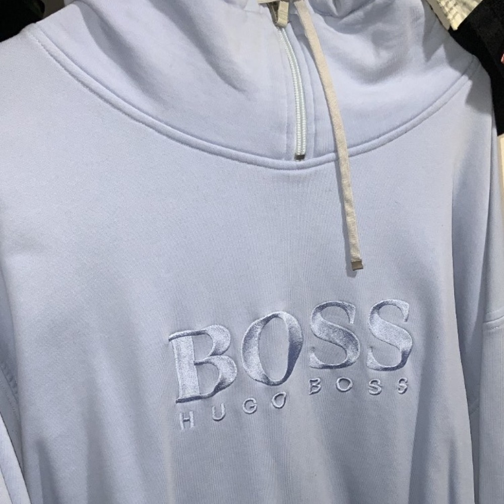 Hugo Boss - Picture 5 of 5